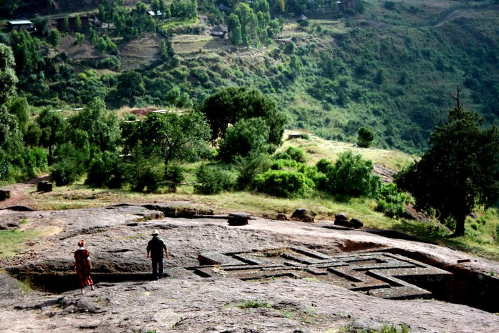 75067_1673778288680_2547525_n[1]